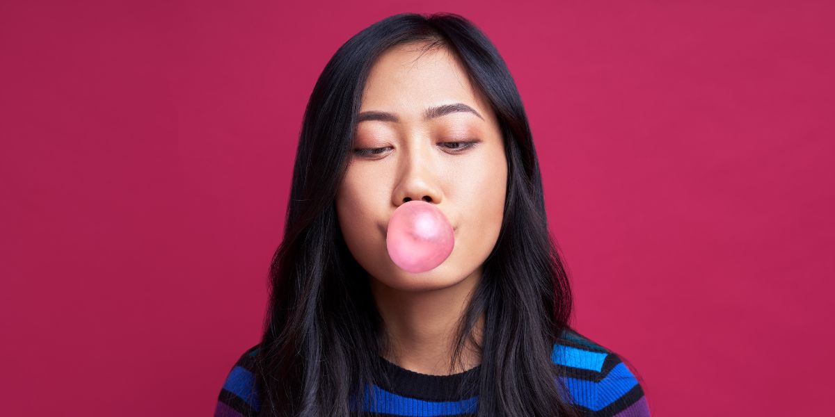 Chewing Gum for 30 Minutes May Lead to Fewer Cravings and Weight Loss